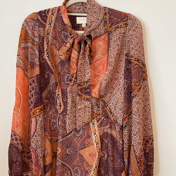 Revolve Divine Heritage Orchid Paisley Neck Tie Mini Dress Size: S - Picture 5 of 9